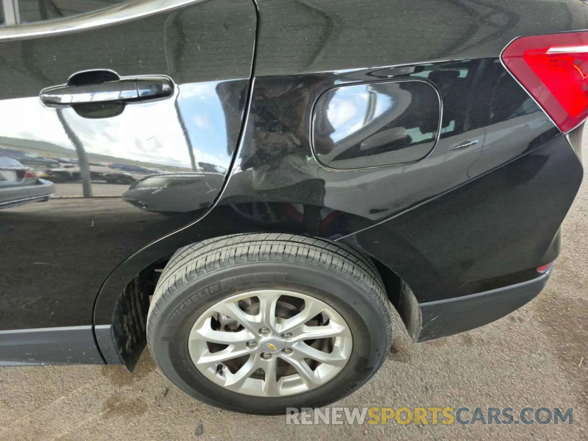 2 fotografías del automóvil dañado 2GNAXJEV6L6232146 CHEVROLET EQUINOX 2020