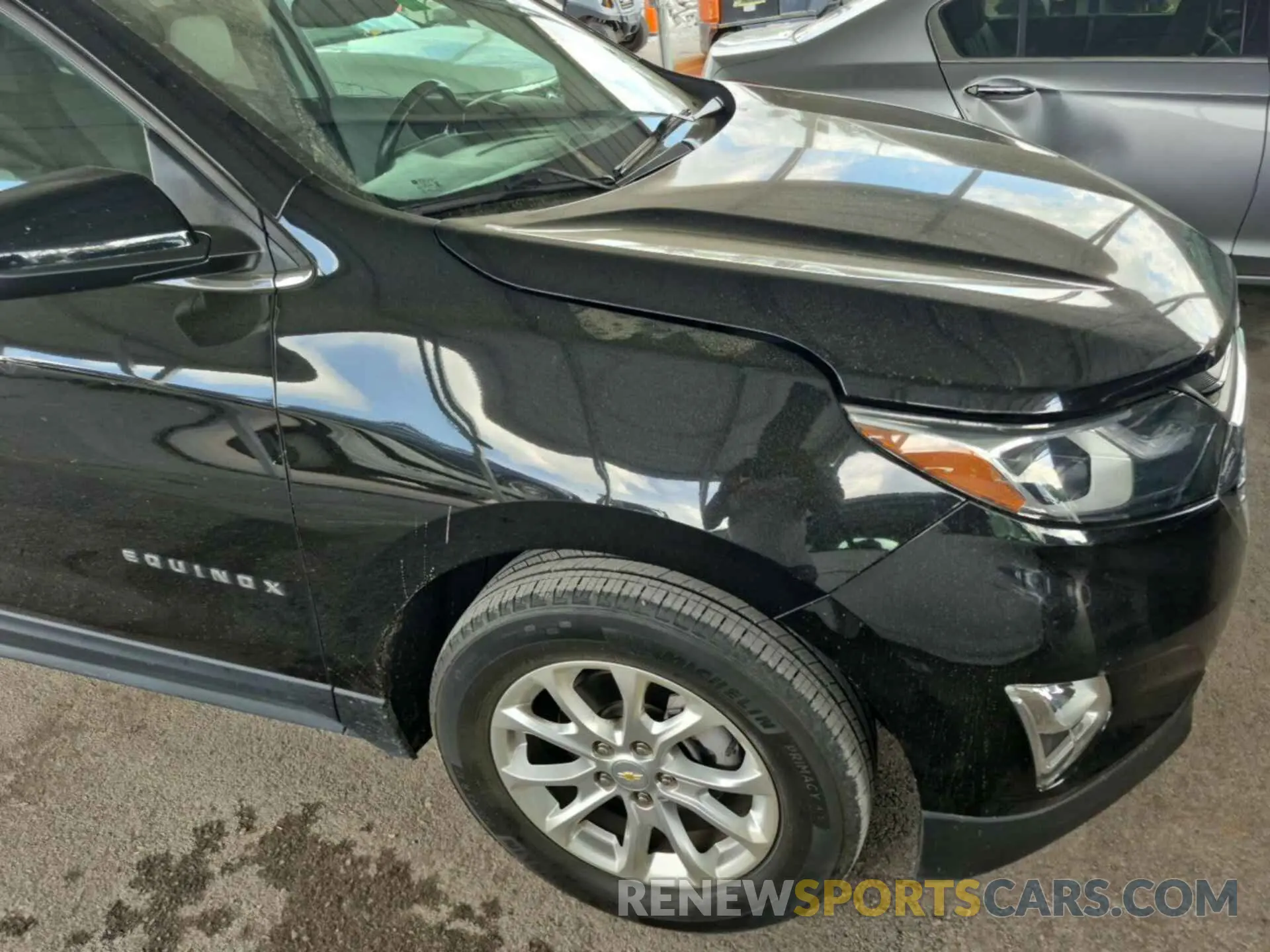 9 fotografías del automóvil dañado 2GNAXJEV6L6232146 CHEVROLET EQUINOX 2020