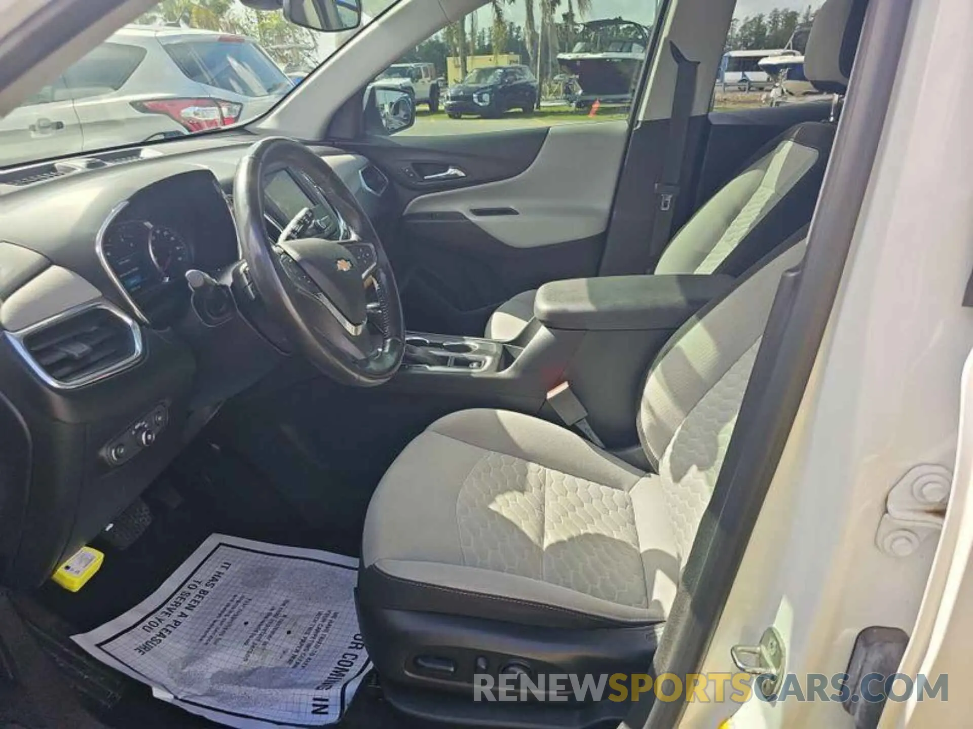 1 fotografías del automóvil dañado 2GNAXJEV6L6240022 CHEVROLET EQUINOX 2020