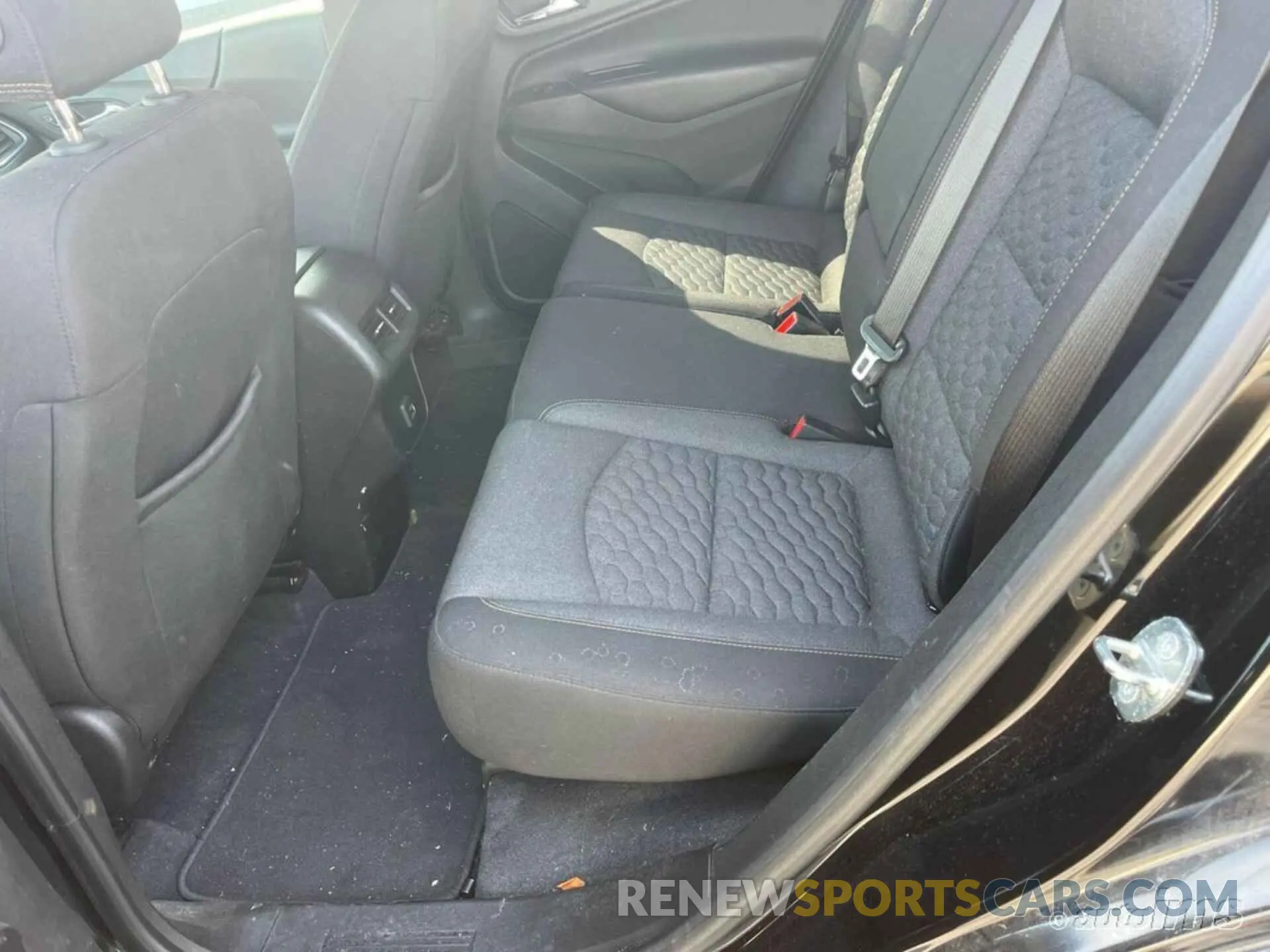 1 fotografías del automóvil dañado 2GNAXJEV6L6243700 CHEVROLET EQUINOX 2020