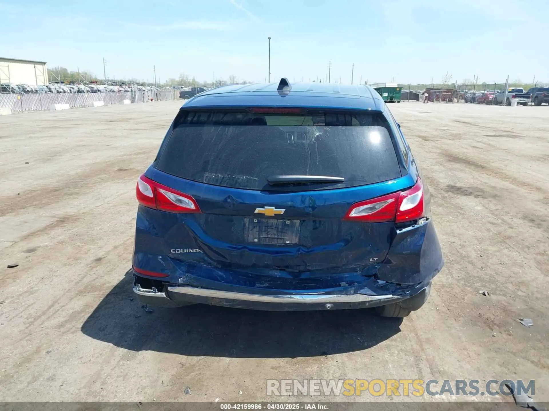 16 fotografías del automóvil dañado 2GNAXJEV7L6124991 CHEVROLET EQUINOX 2020