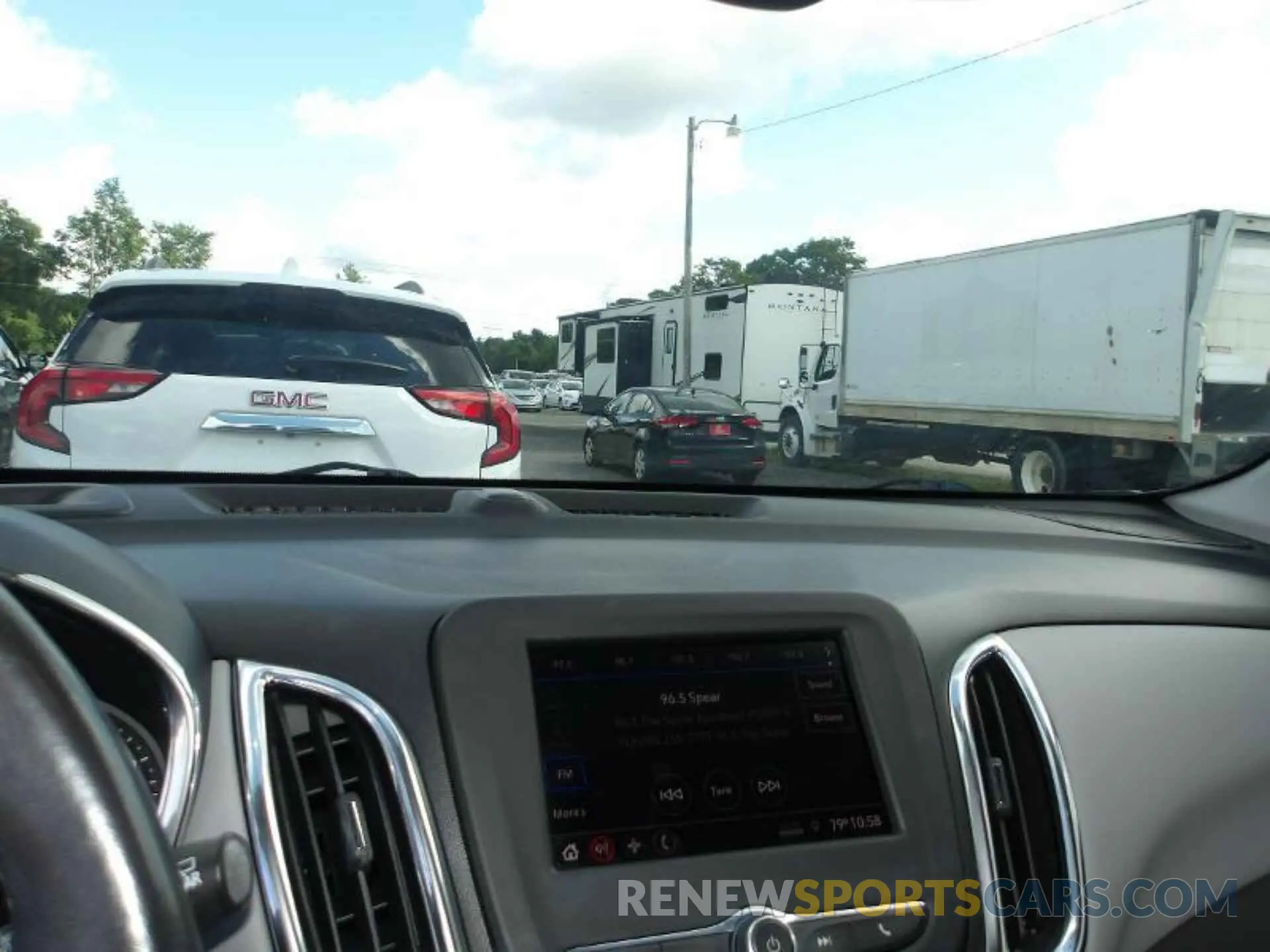 10 fotografías del automóvil dañado 2GNAXJEV7L6156887 CHEVROLET EQUINOX 2020