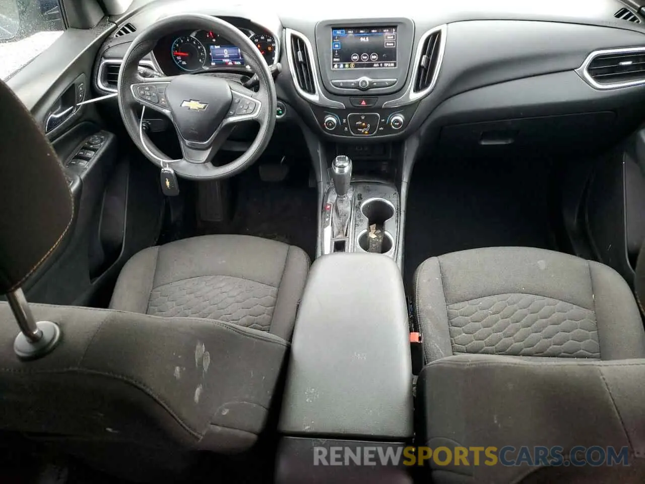8 fotografías del automóvil dañado 2GNAXJEV7L6161992 CHEVROLET EQUINOX 2020