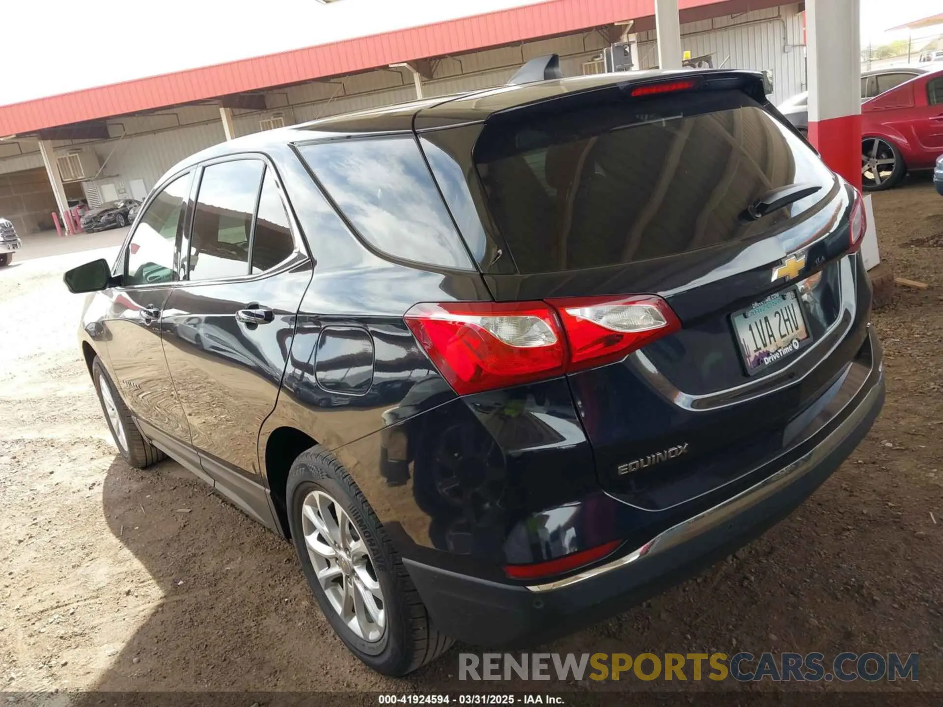 3 fotografías del automóvil dañado 2GNAXJEV7L6223830 CHEVROLET EQUINOX 2020