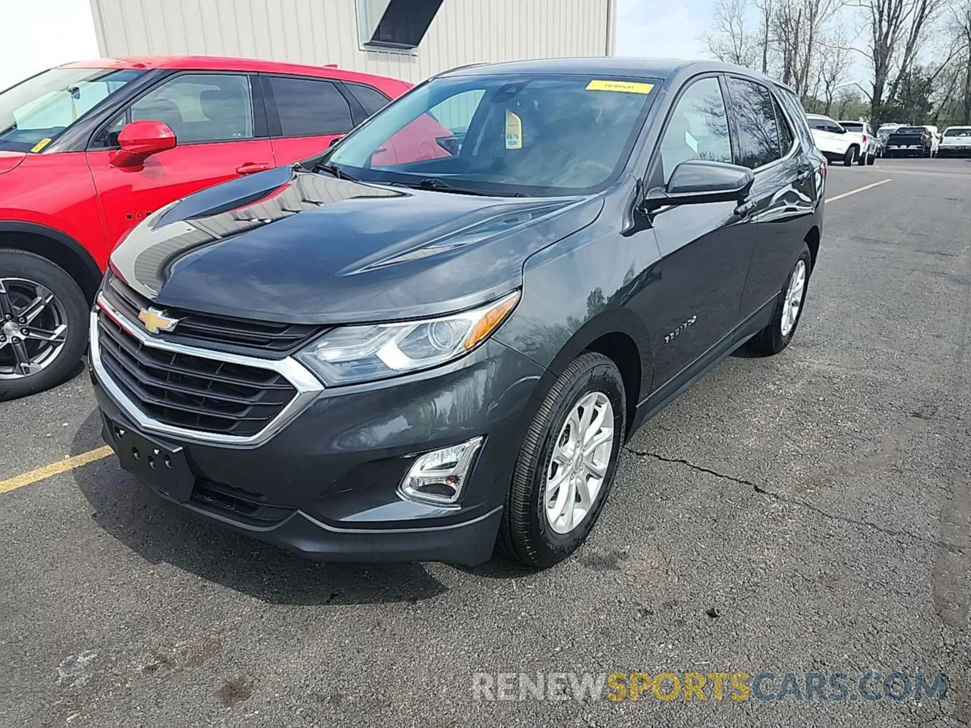 5 fotografías del automóvil dañado 2GNAXJEV7L6231331 CHEVROLET EQUINOX 2020