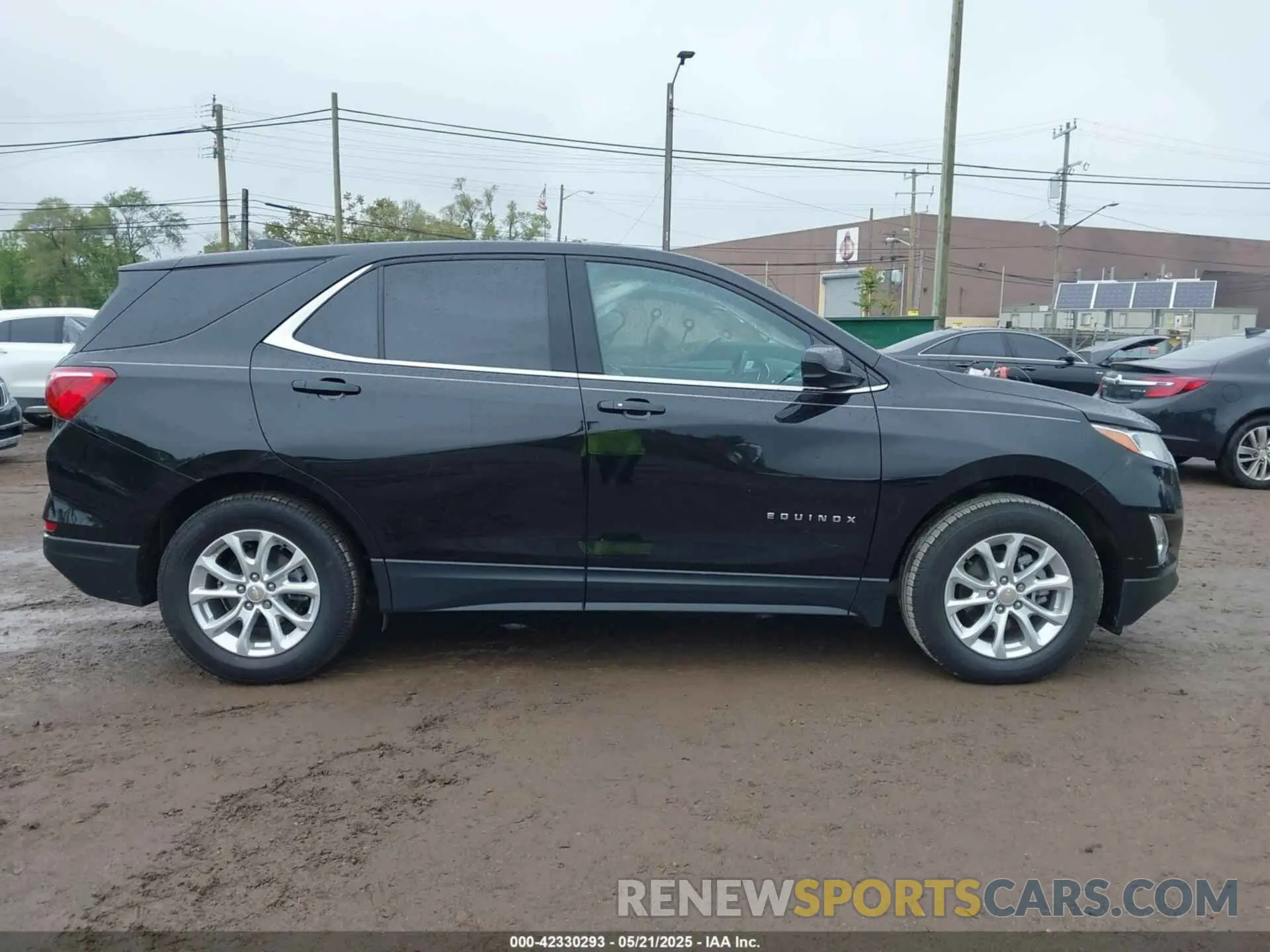 13 fotografías del automóvil dañado 2GNAXJEV8L6108900 CHEVROLET EQUINOX 2020