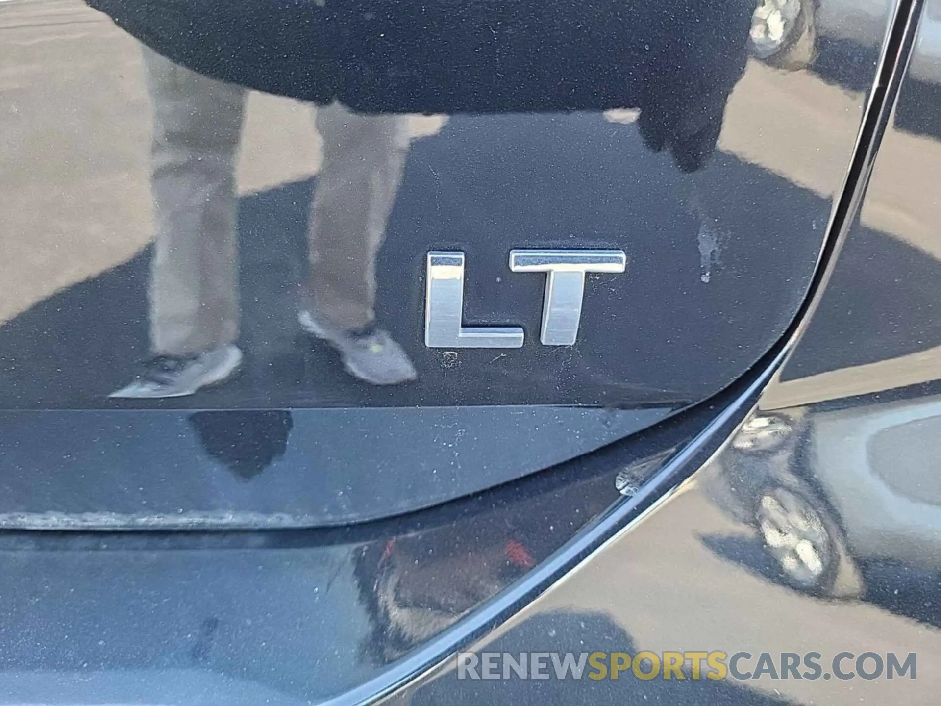 18 fotografías del automóvil dañado 2GNAXJEV8L6150810 CHEVROLET EQUINOX 2020