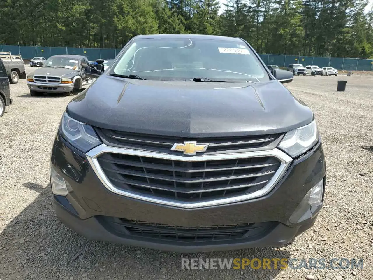 5 fotografías del automóvil dañado 2GNAXJEV8L6183936 CHEVROLET EQUINOX 2020