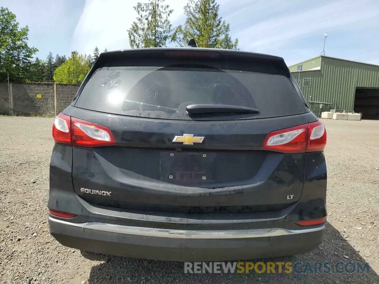 6 fotografías del automóvil dañado 2GNAXJEV8L6183936 CHEVROLET EQUINOX 2020