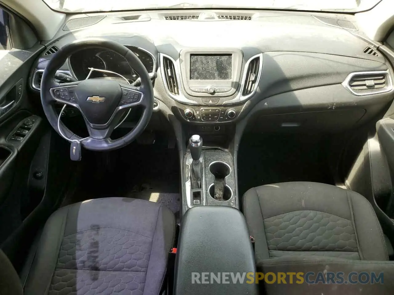8 fotografías del automóvil dañado 2GNAXJEV8L6183936 CHEVROLET EQUINOX 2020