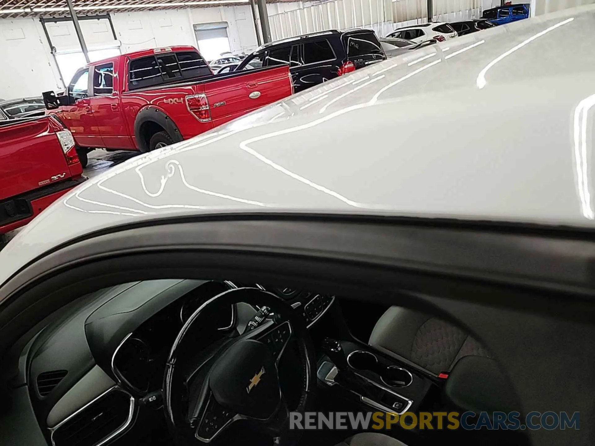 12 fotografías del automóvil dañado 2GNAXJEV8L6233511 CHEVROLET EQUINOX 2020