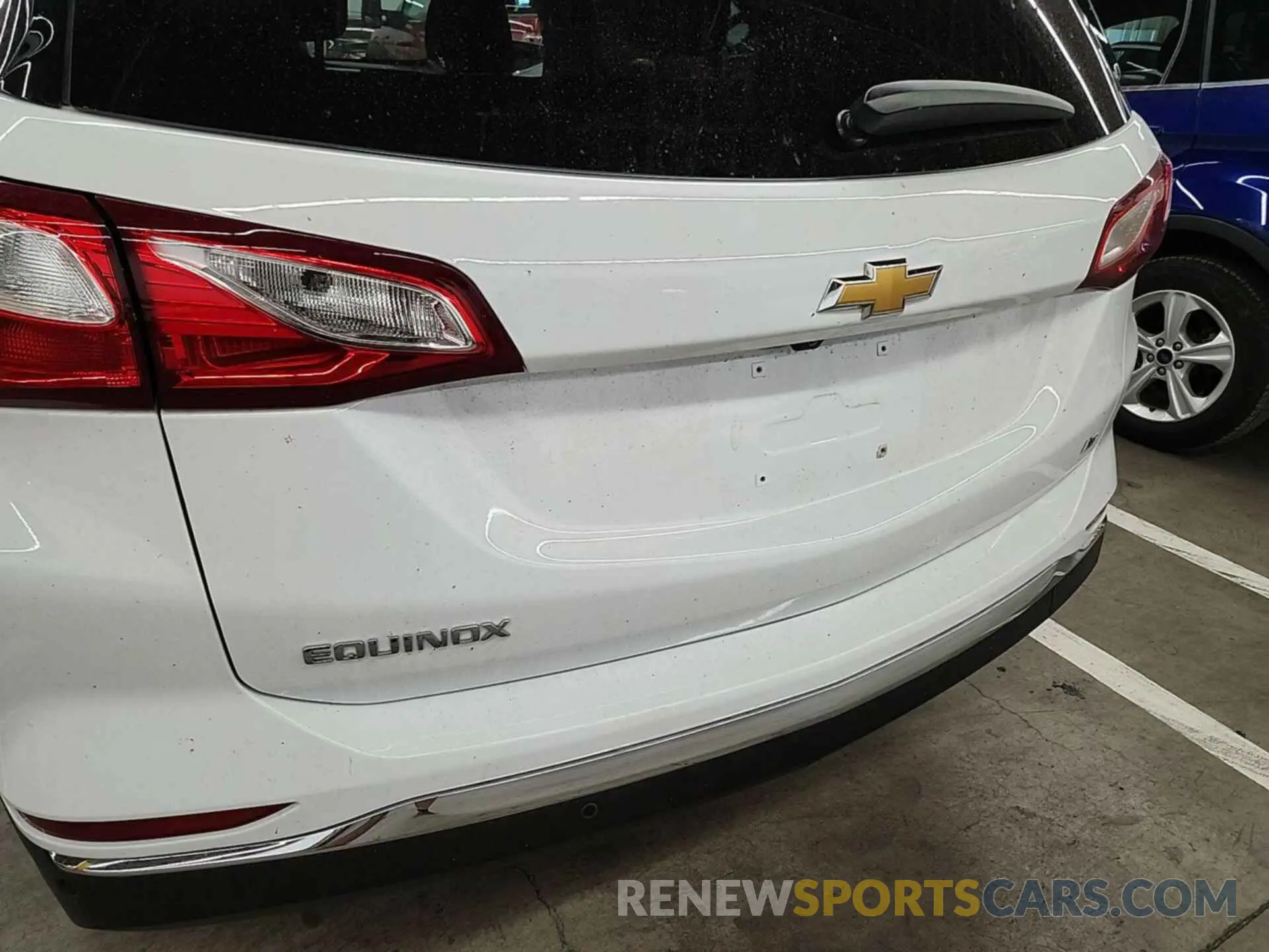 19 fotografías del automóvil dañado 2GNAXJEV8L6233511 CHEVROLET EQUINOX 2020