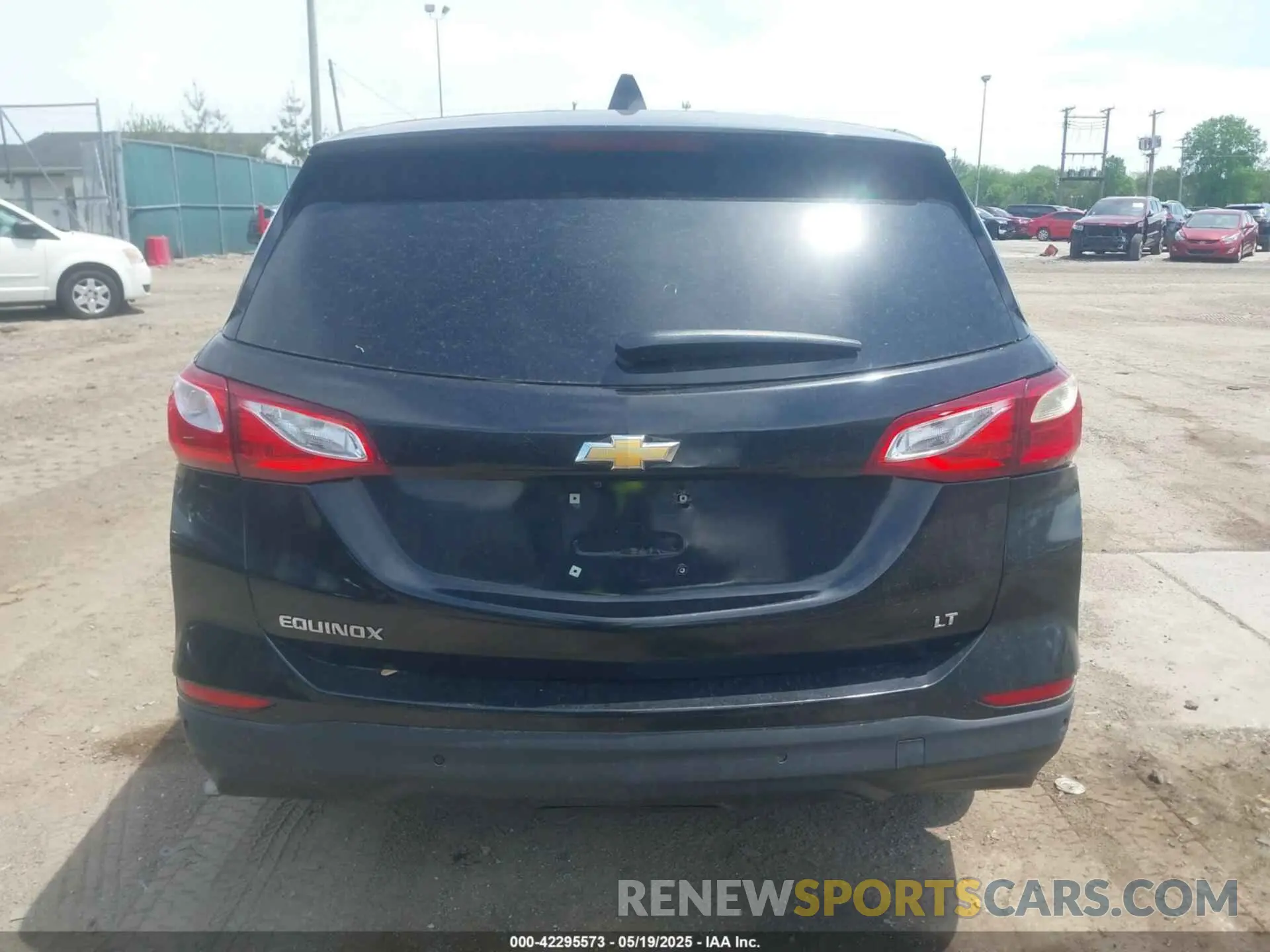 16 fotografías del automóvil dañado 2GNAXJEV9L6127505 CHEVROLET EQUINOX 2020