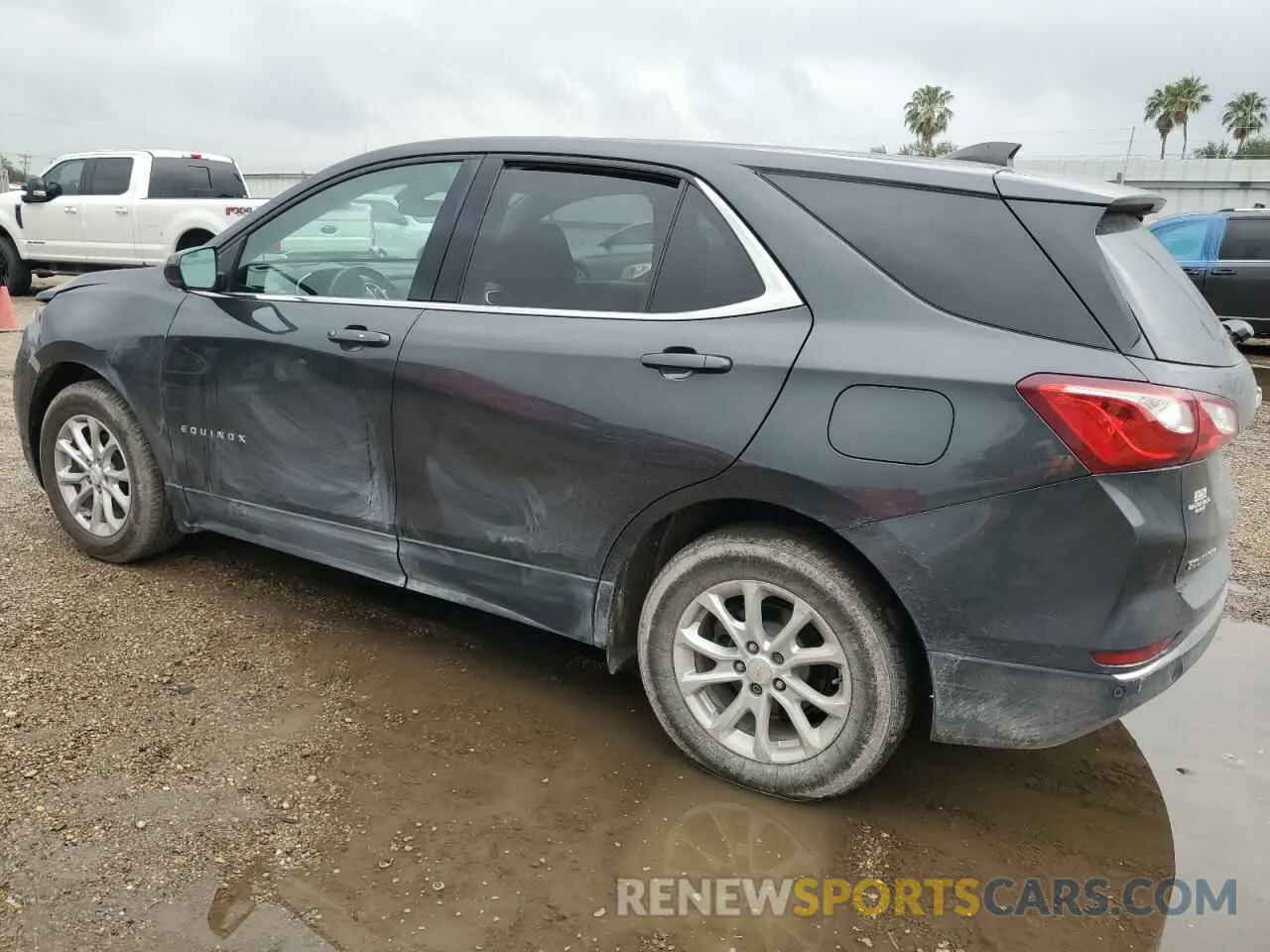 2 fotografías del automóvil dañado 2GNAXJEV9L6128587 CHEVROLET EQUINOX 2020