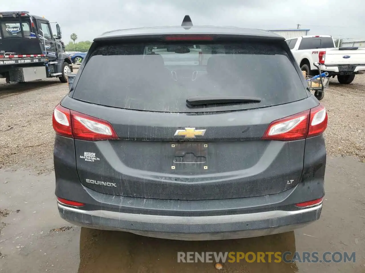6 fotografías del automóvil dañado 2GNAXJEV9L6128587 CHEVROLET EQUINOX 2020