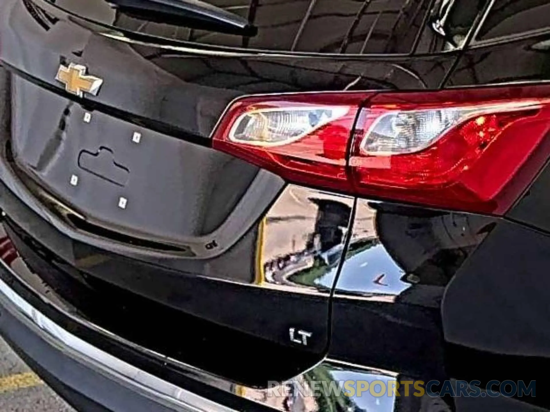 15 fotografías del automóvil dañado 2GNAXJEV9L6154610 CHEVROLET EQUINOX 2020