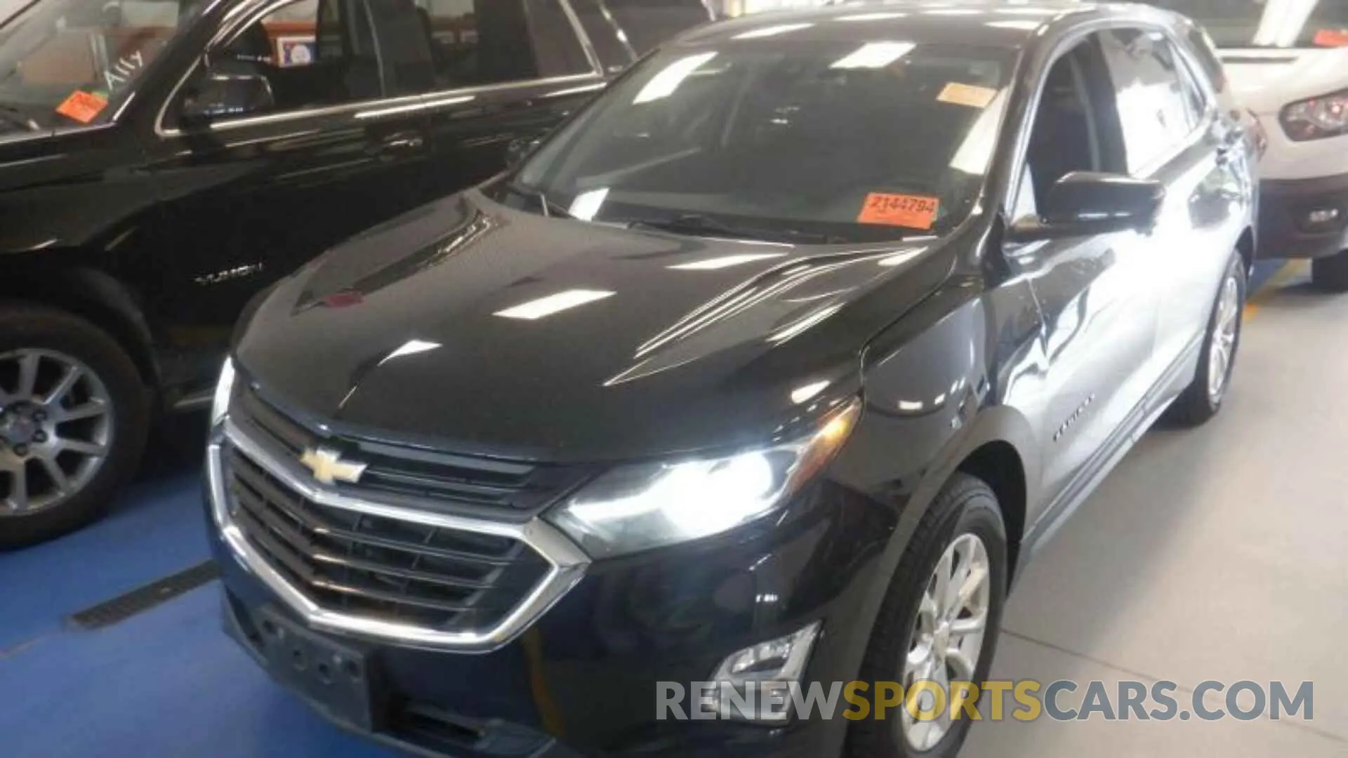 11 fotografías del automóvil dañado 2GNAXJEV9L6163534 CHEVROLET EQUINOX 2020
