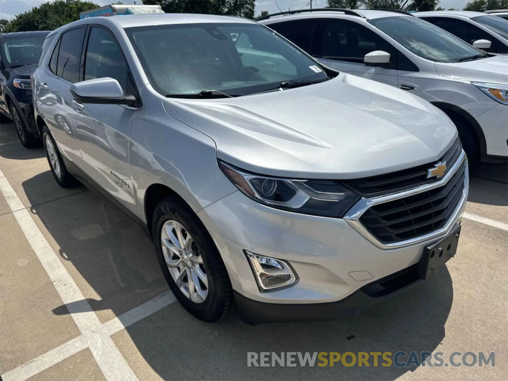 14 fotografías del automóvil dañado 2GNAXJEV9L6232562 CHEVROLET EQUINOX 2020