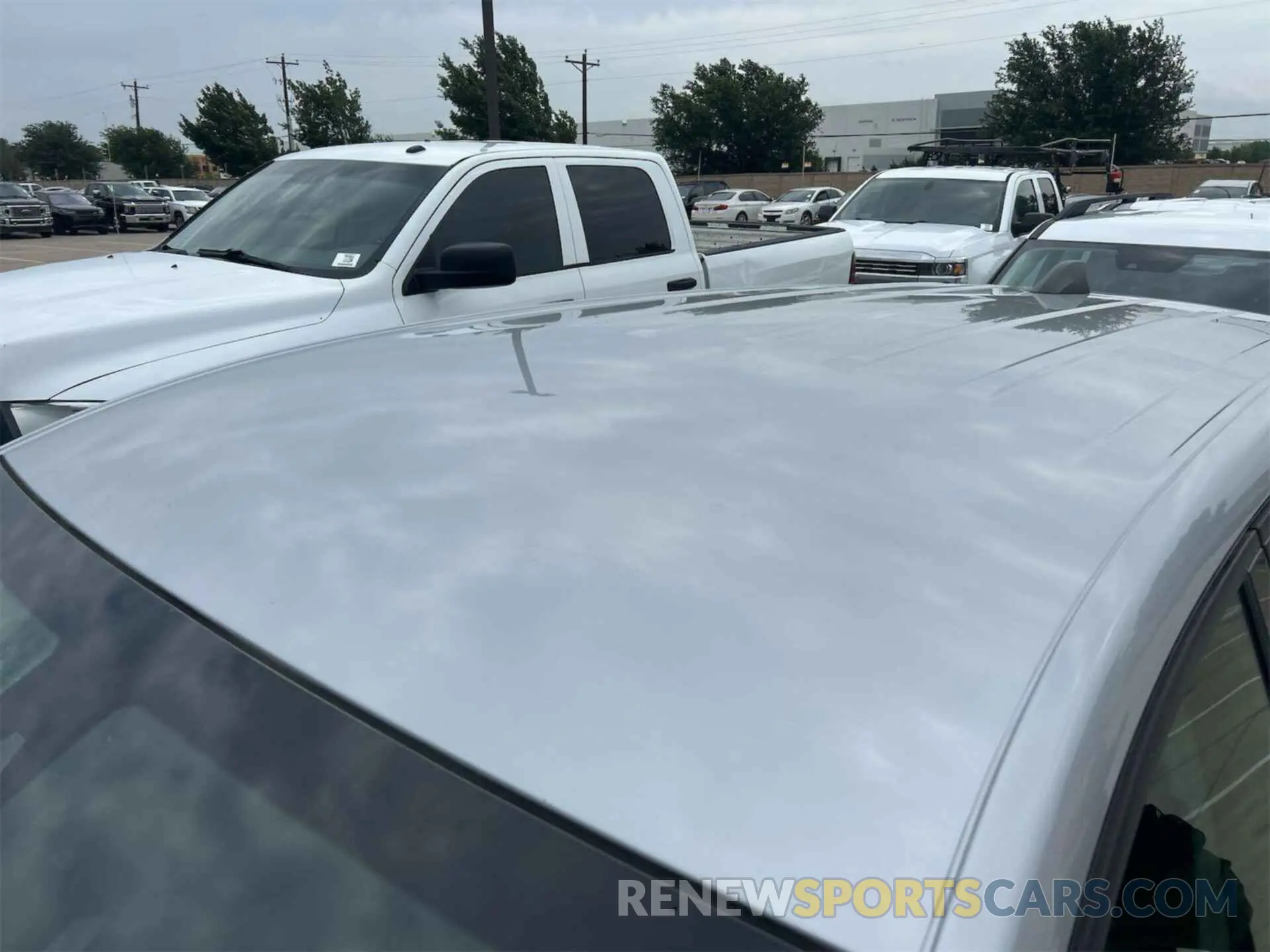 4 fotografías del automóvil dañado 2GNAXJEV9L6232562 CHEVROLET EQUINOX 2020