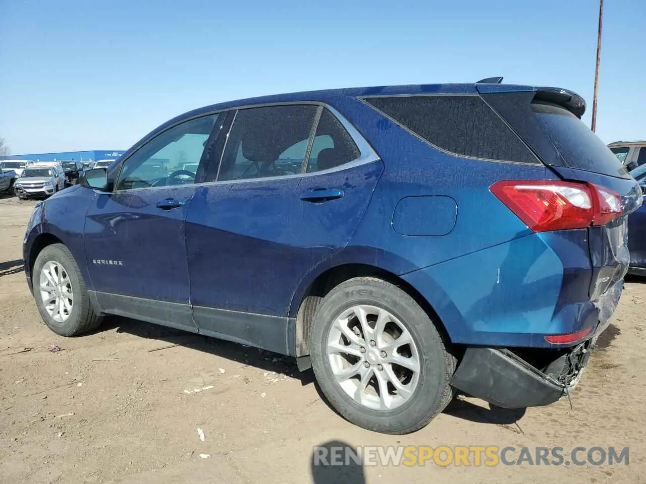 2 fotografías del automóvil dañado 2GNAXJEVXL6120160 CHEVROLET EQUINOX 2020
