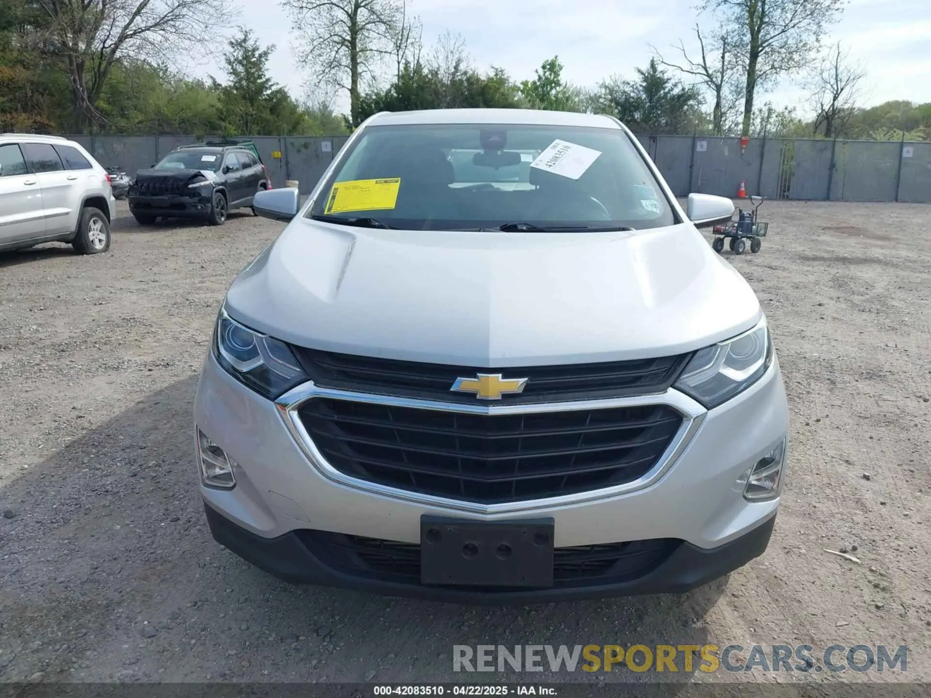 12 fotografías del automóvil dañado 2GNAXJEVXL6132843 CHEVROLET EQUINOX 2020
