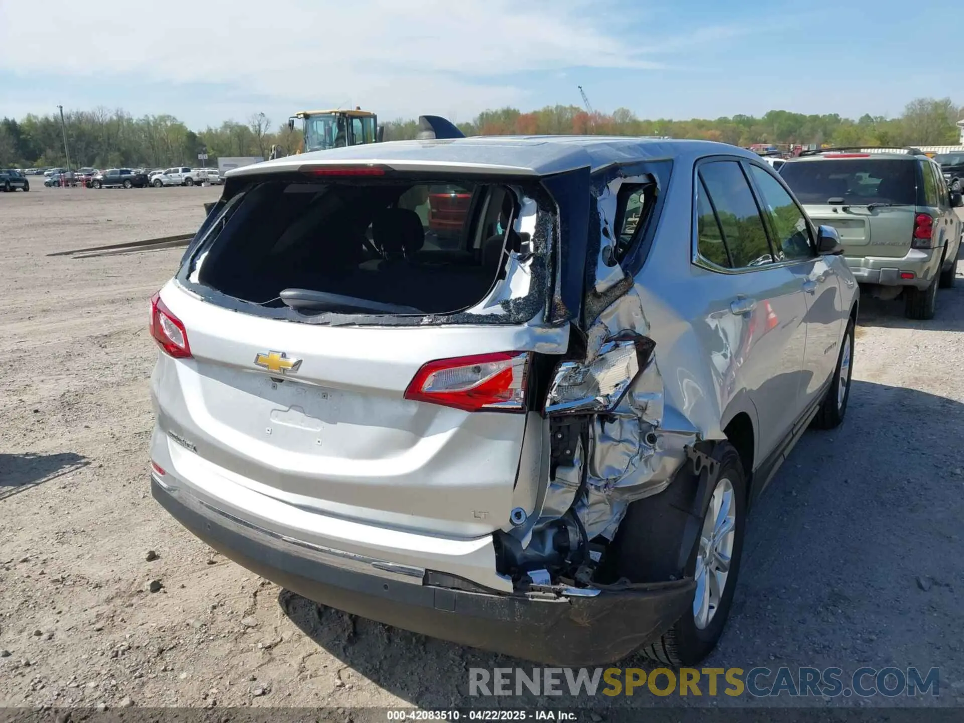 6 fotografías del automóvil dañado 2GNAXJEVXL6132843 CHEVROLET EQUINOX 2020