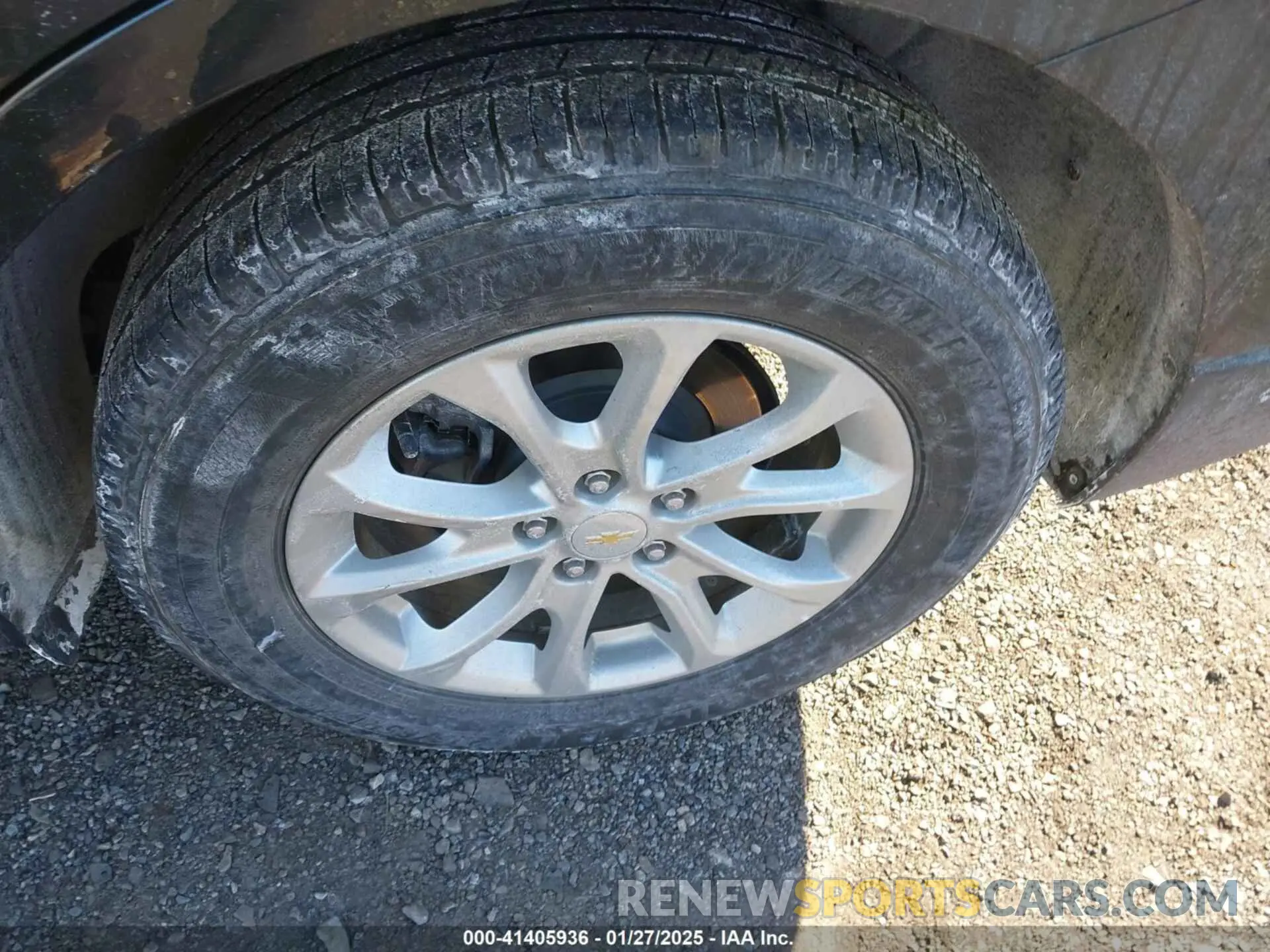 12 fotografías del automóvil dañado 2GNAXJEVXL6153594 CHEVROLET EQUINOX 2020