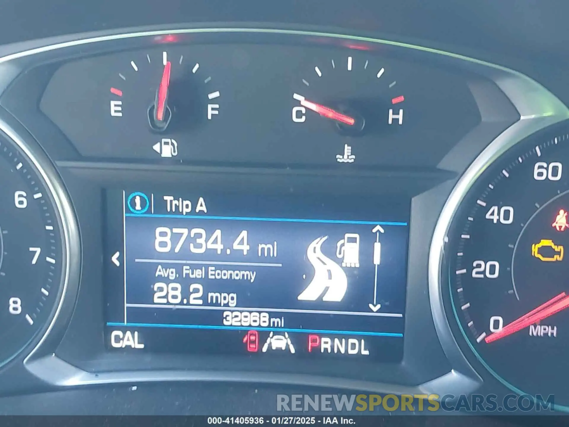 16 fotografías del automóvil dañado 2GNAXJEVXL6153594 CHEVROLET EQUINOX 2020