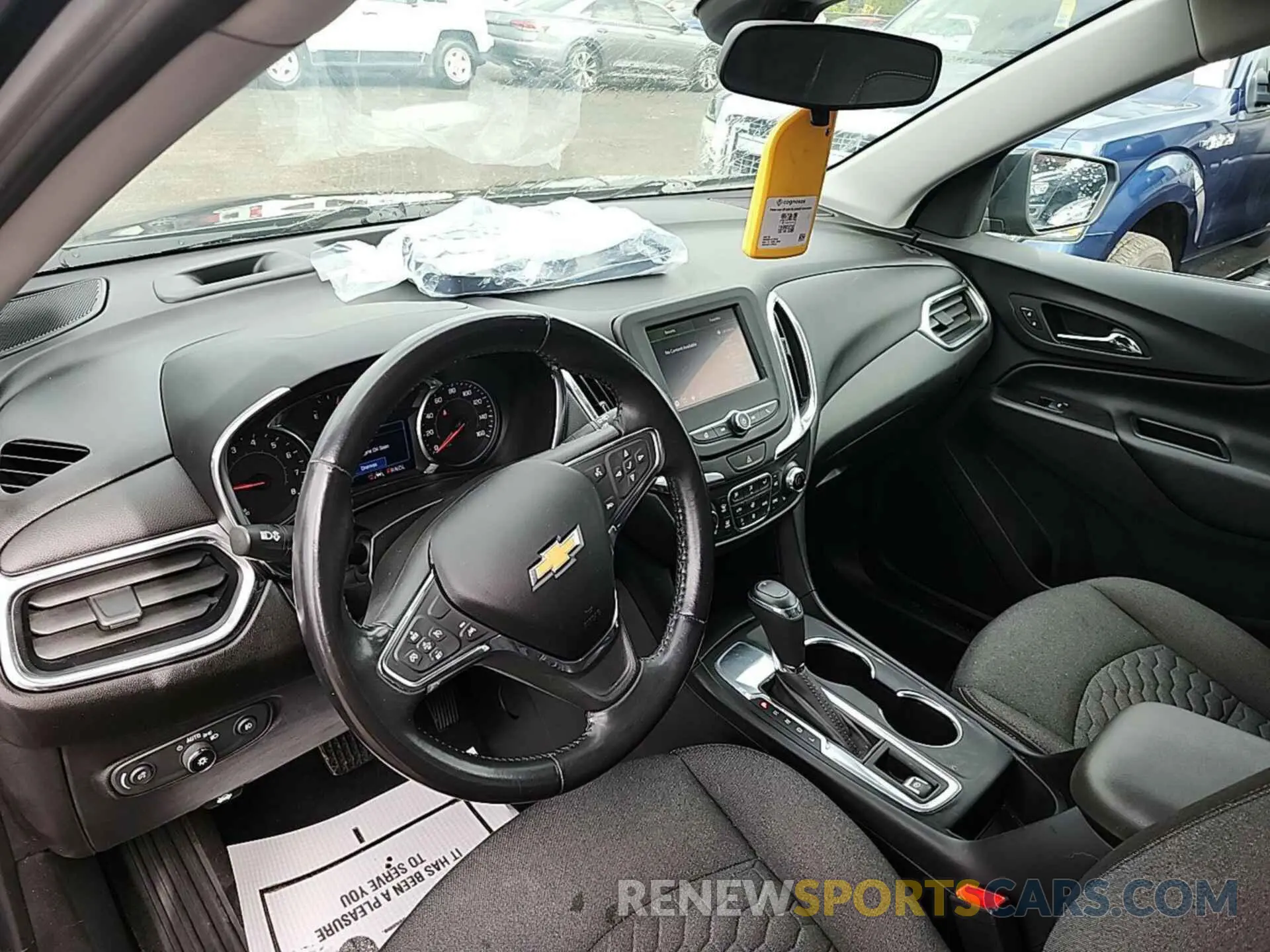 25 fotografías del automóvil dañado 2GNAXJEVXL6157774 CHEVROLET EQUINOX 2020