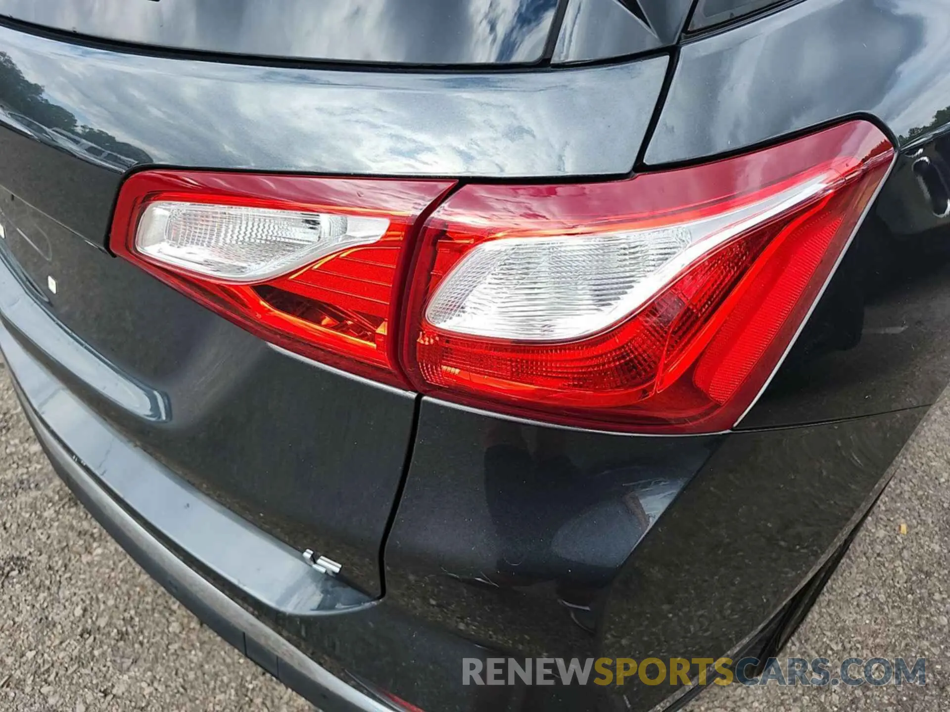 8 fotografías del automóvil dañado 2GNAXJEVXL6157774 CHEVROLET EQUINOX 2020