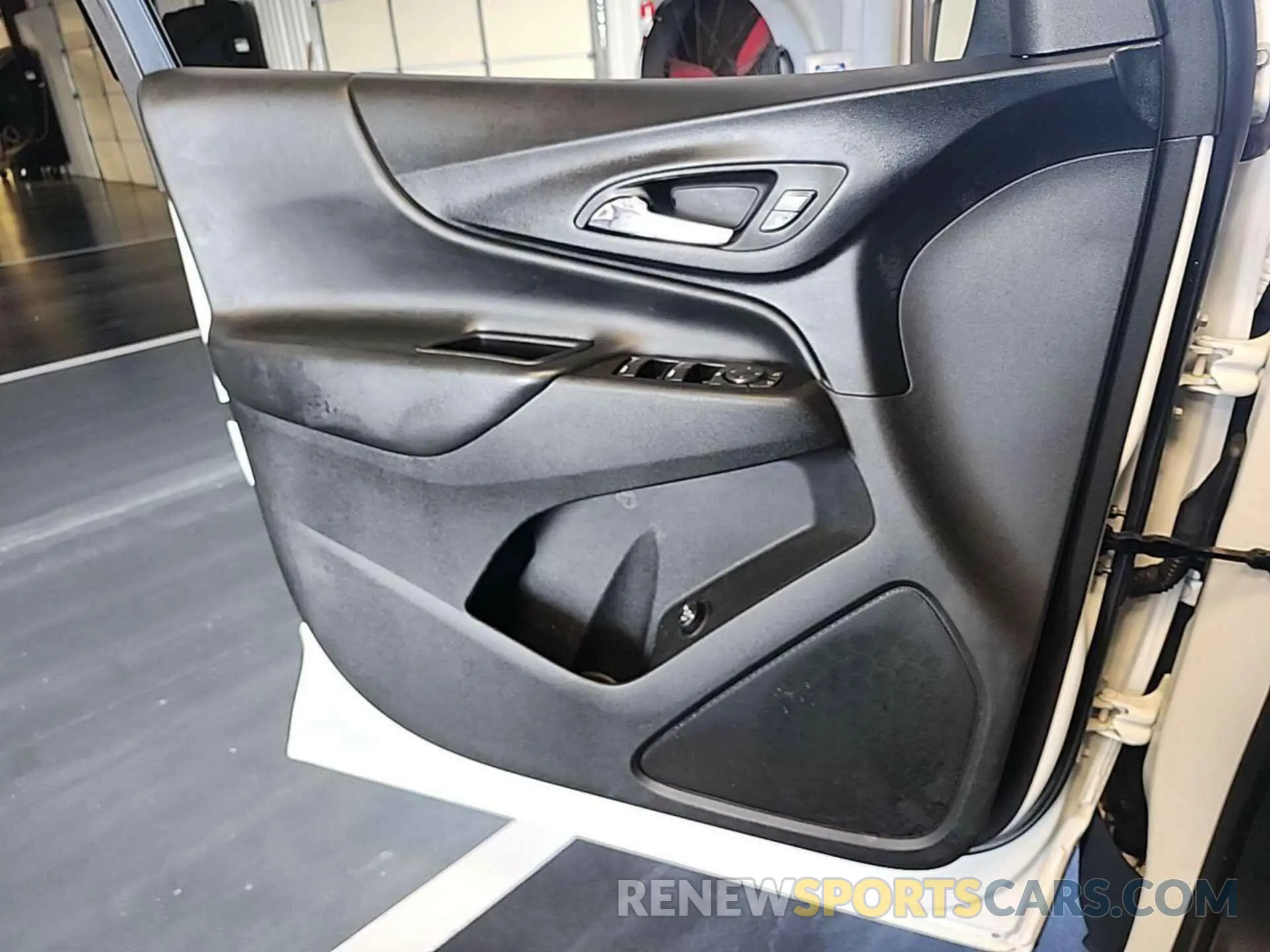 11 fotografías del automóvil dañado 2GNAXJEVXL6232232 CHEVROLET EQUINOX 2020