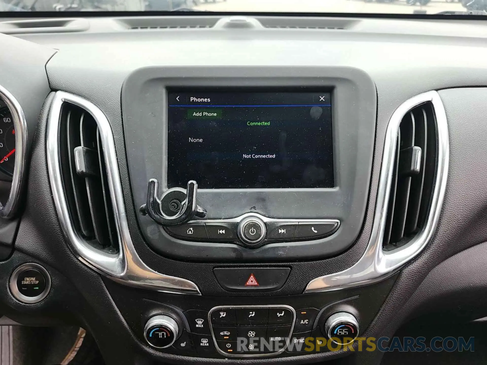 2 fotografías del automóvil dañado 2GNAXJEVXL6232232 CHEVROLET EQUINOX 2020