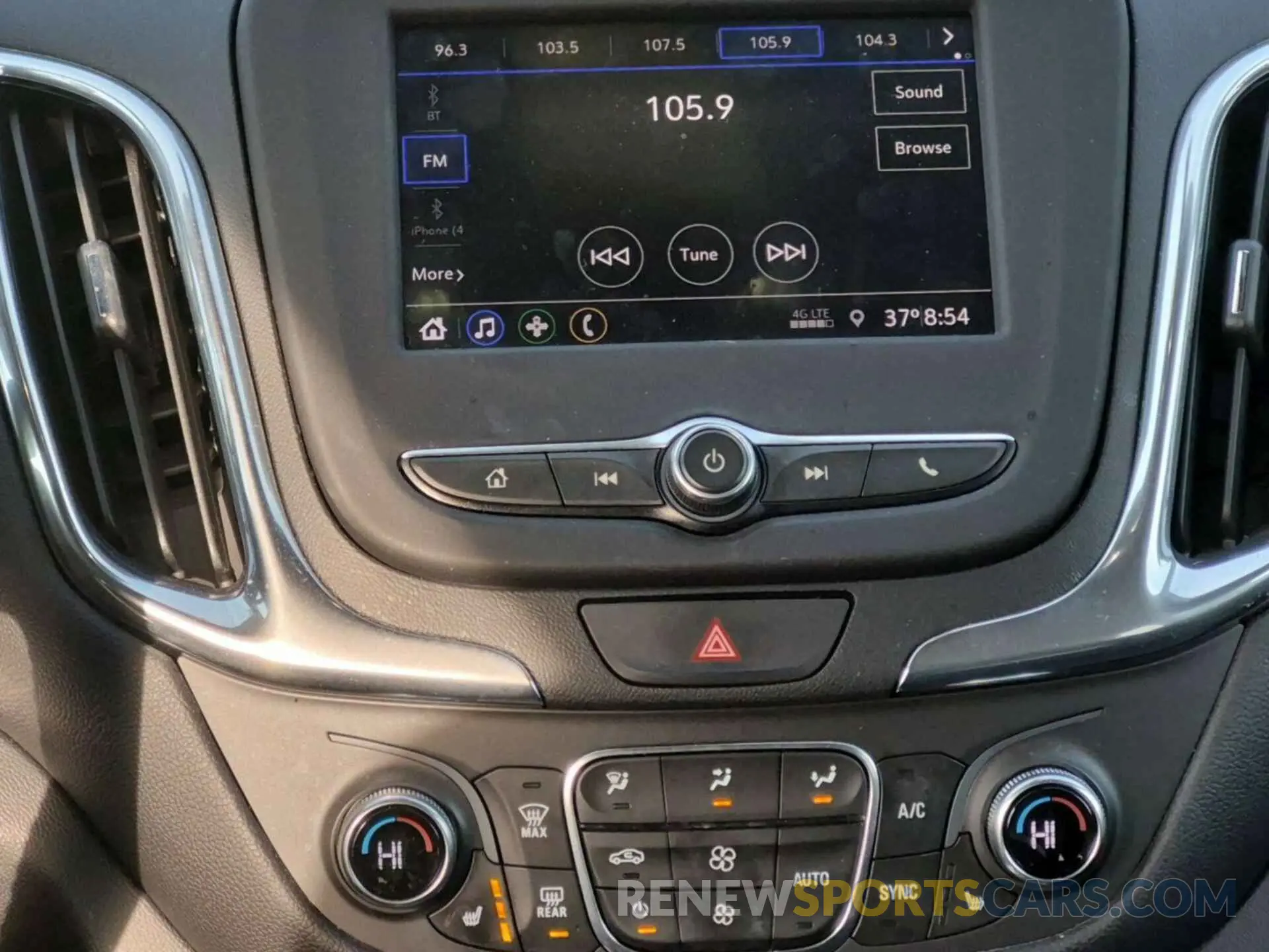 17 fotografías del automóvil dañado 2GNAXJEVXL6236216 CHEVROLET EQUINOX 2020