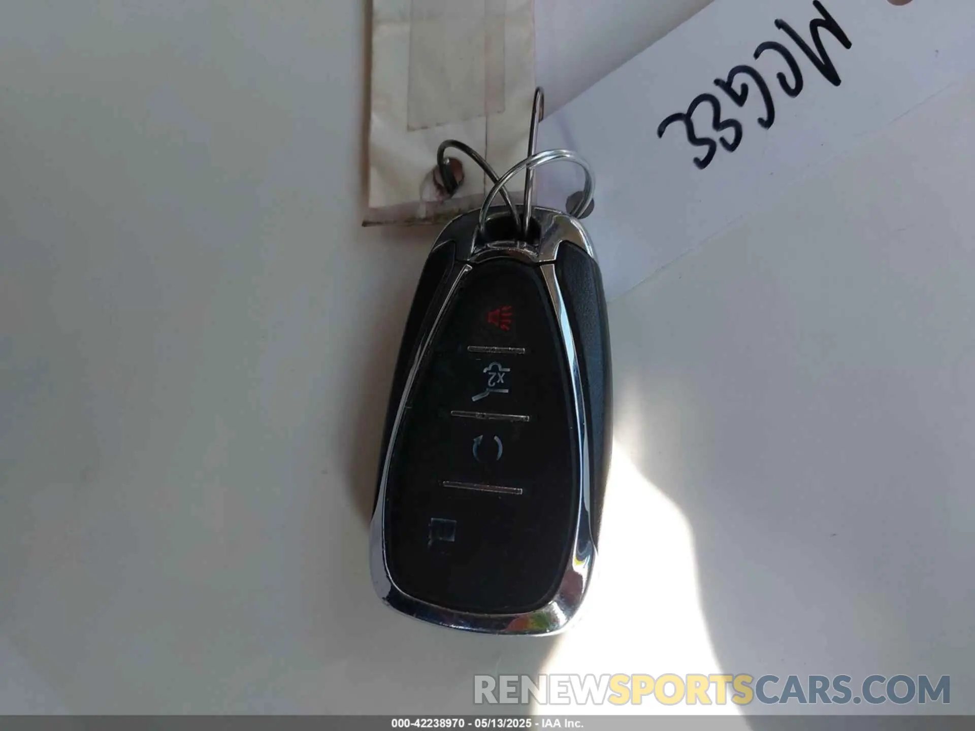11 fotografías del automóvil dañado 2GNAXJEVXL6259463 CHEVROLET EQUINOX 2020