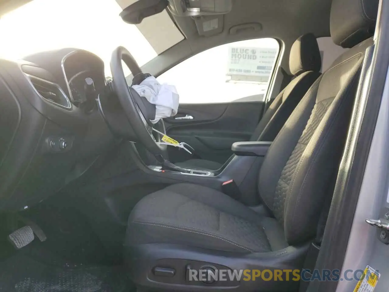 7 fotografías del automóvil dañado 2GNAXKEV0L6107942 CHEVROLET EQUINOX 2020