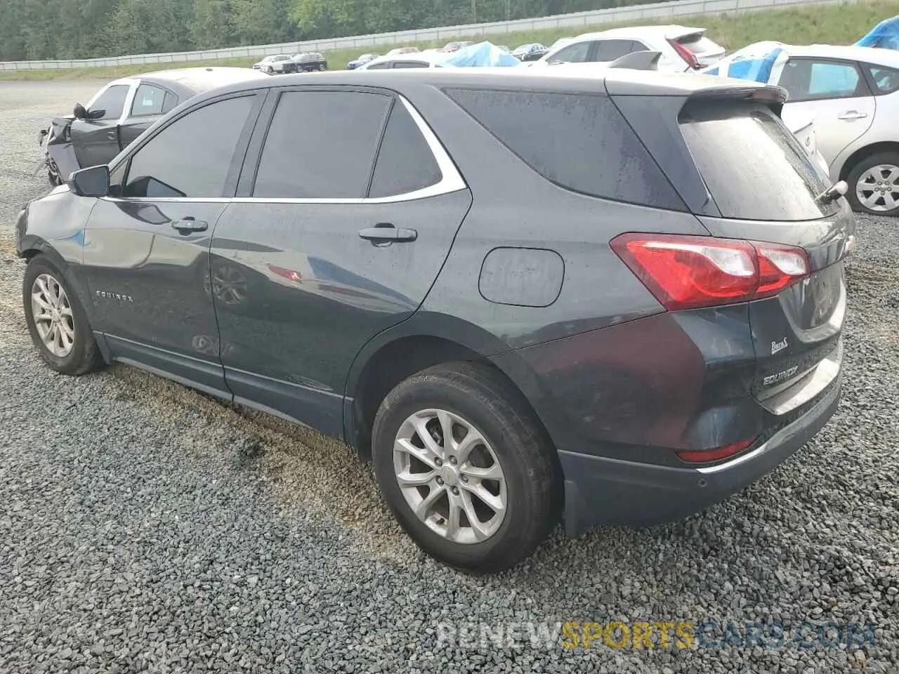 2 fotografías del automóvil dañado 2GNAXKEV0L6160303 CHEVROLET EQUINOX 2020