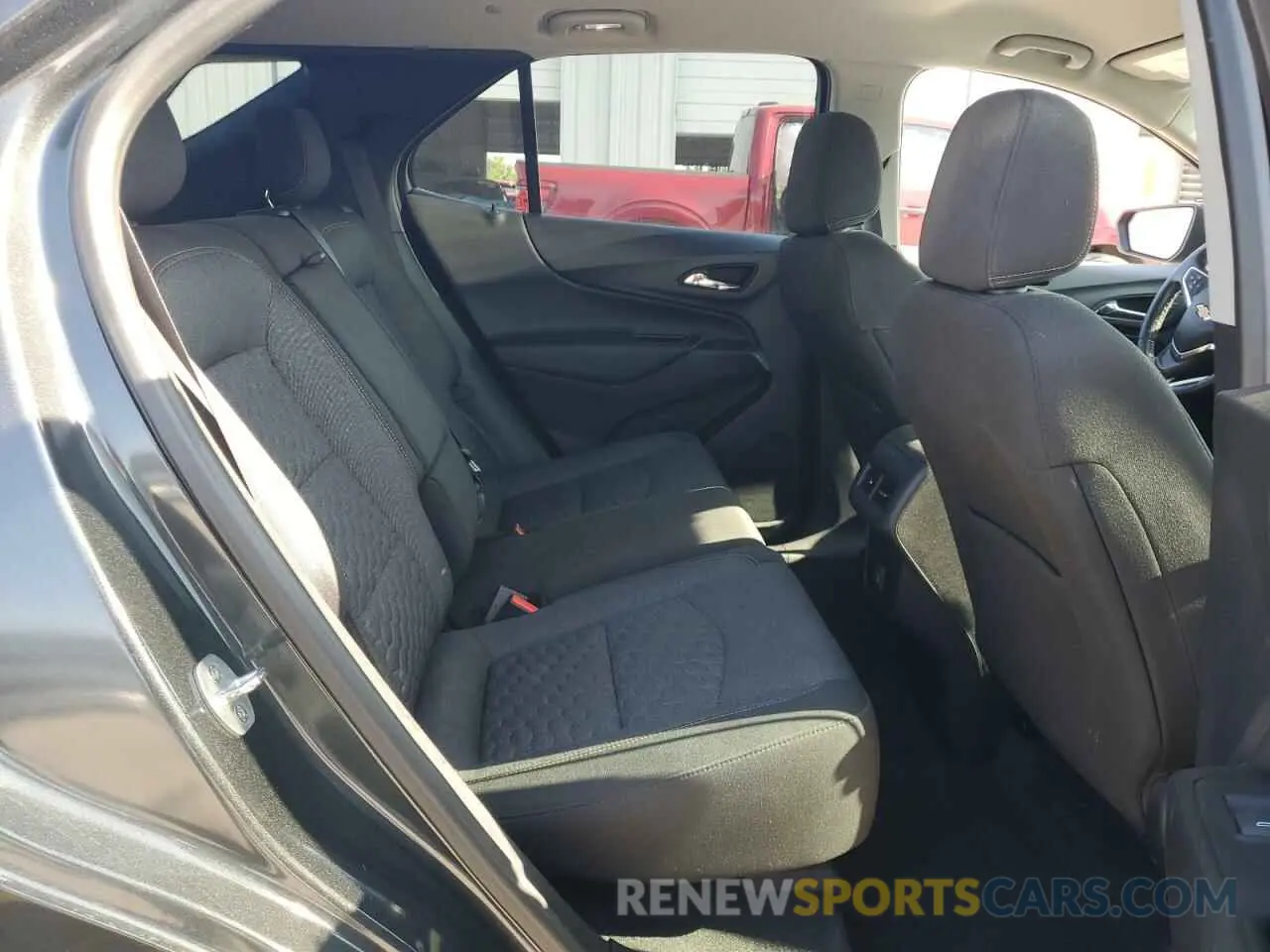 11 fotografías del automóvil dañado 2GNAXKEV0L6193625 CHEVROLET EQUINOX 2020