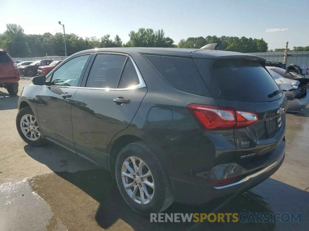 2 fotografías del automóvil dañado 2GNAXKEV0L6193625 CHEVROLET EQUINOX 2020