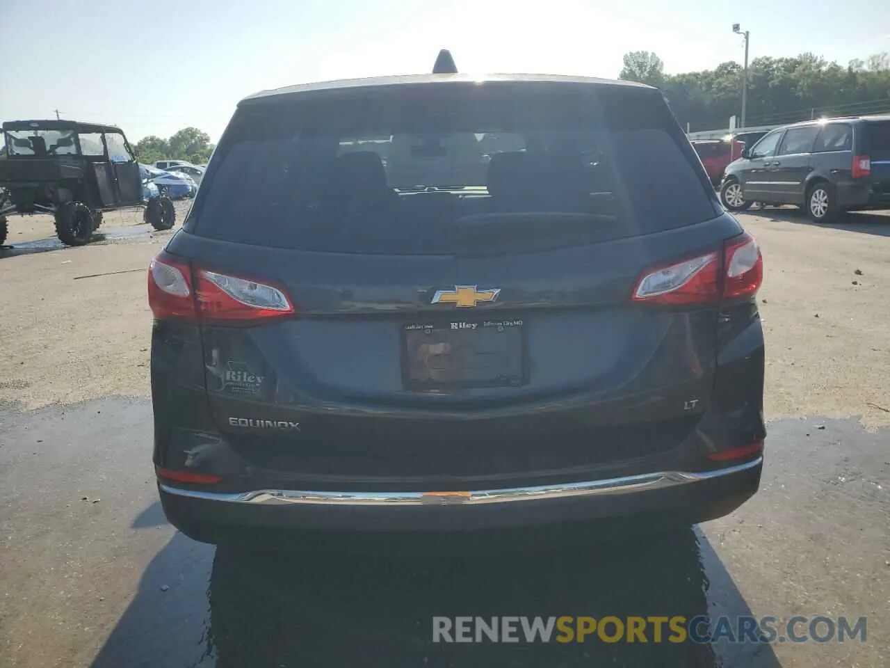6 fotografías del automóvil dañado 2GNAXKEV0L6193625 CHEVROLET EQUINOX 2020