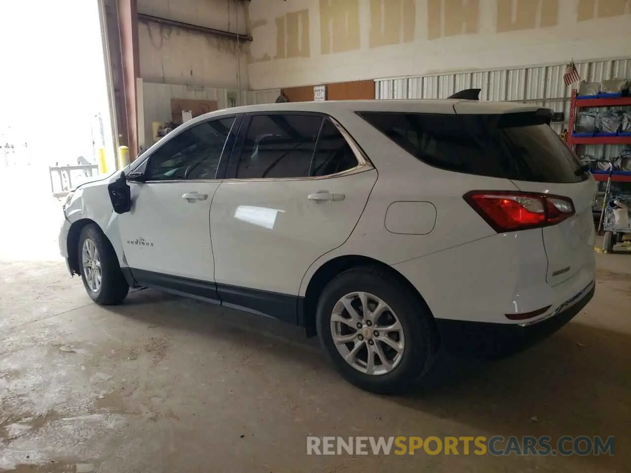 2 fotografías del automóvil dañado 2GNAXKEV1L6120988 CHEVROLET EQUINOX 2020