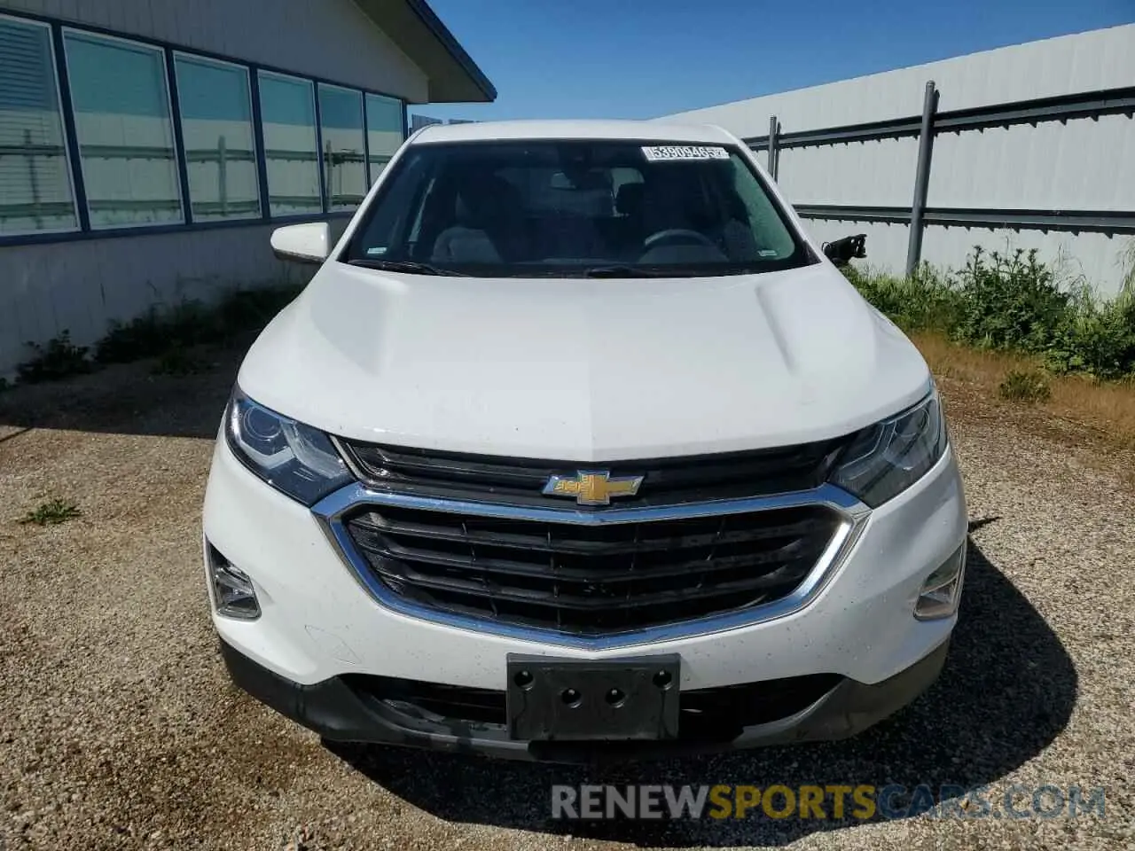 5 fotografías del automóvil dañado 2GNAXKEV1L6211405 CHEVROLET EQUINOX 2020