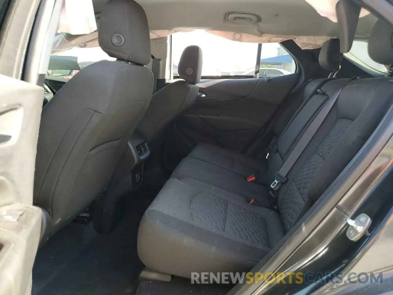 11 fotografías del automóvil dañado 2GNAXKEV1L6266078 CHEVROLET EQUINOX 2020