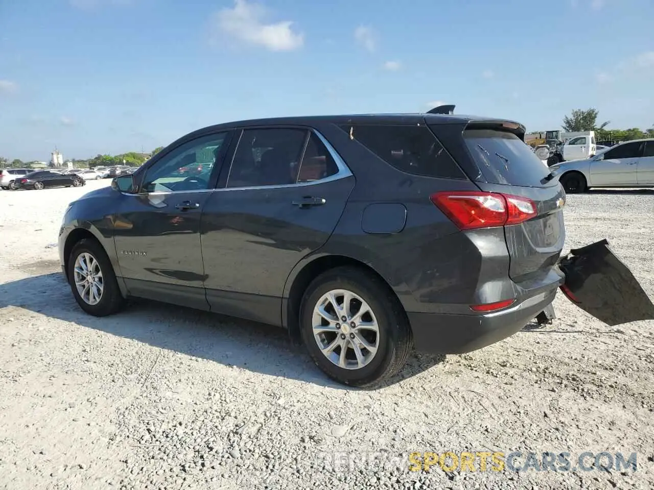2 fotografías del automóvil dañado 2GNAXKEV1L6266078 CHEVROLET EQUINOX 2020