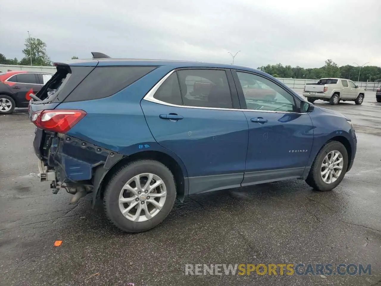 3 fotografías del automóvil dañado 2GNAXKEV2L6135676 CHEVROLET EQUINOX 2020