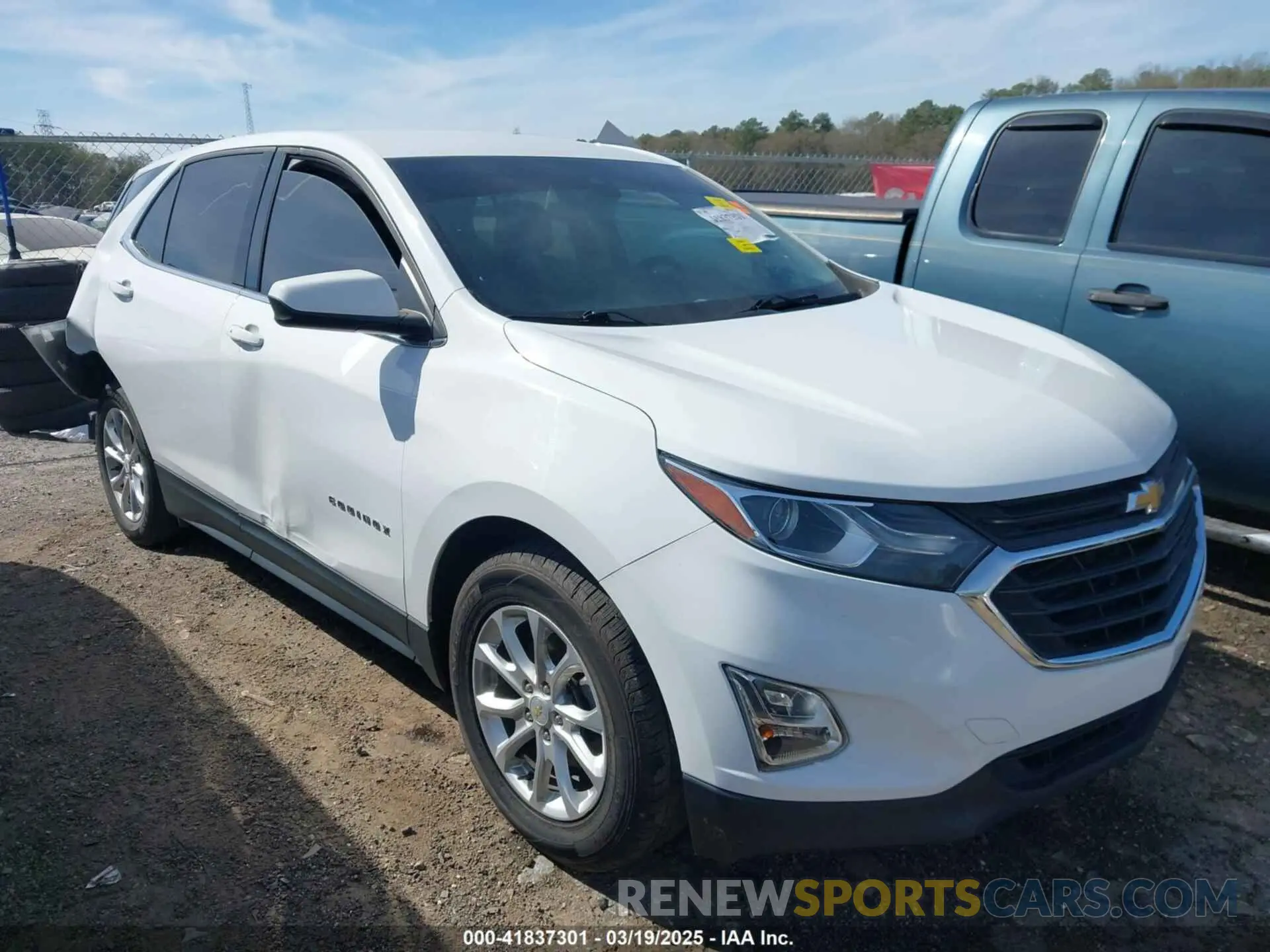 13 fotografías del automóvil dañado 2GNAXKEV2L6170198 CHEVROLET EQUINOX 2020