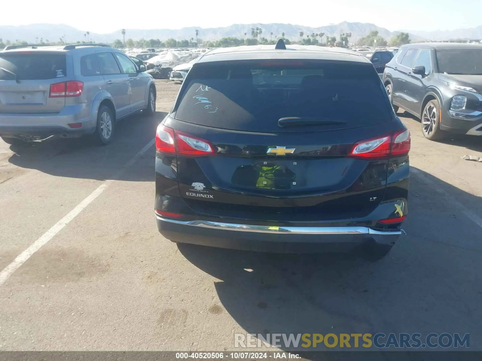 15 fotografías del automóvil dañado 2GNAXKEV2L6210876 CHEVROLET EQUINOX 2020