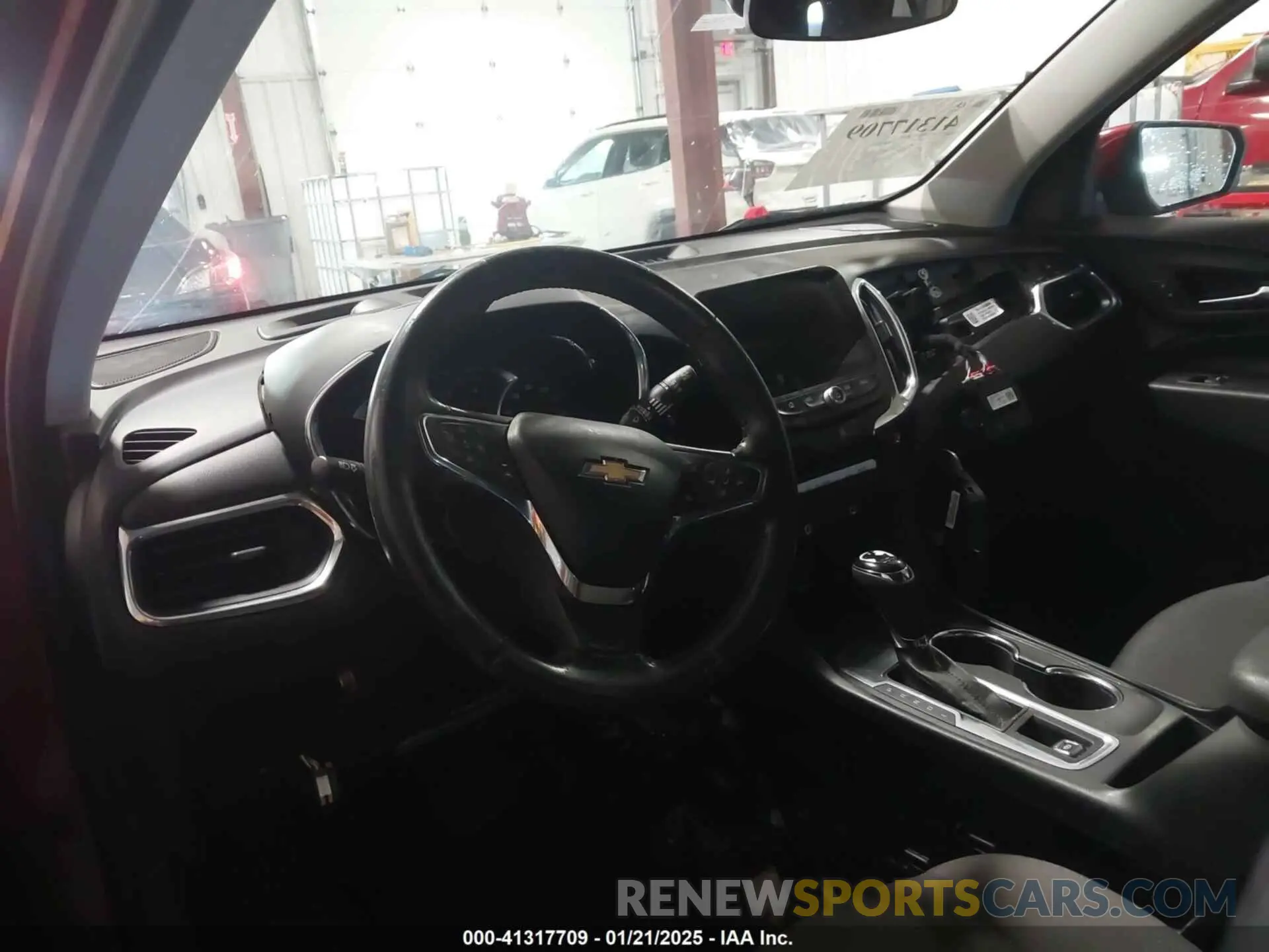16 fotografías del automóvil dañado 2GNAXKEV2L6276893 CHEVROLET EQUINOX 2020