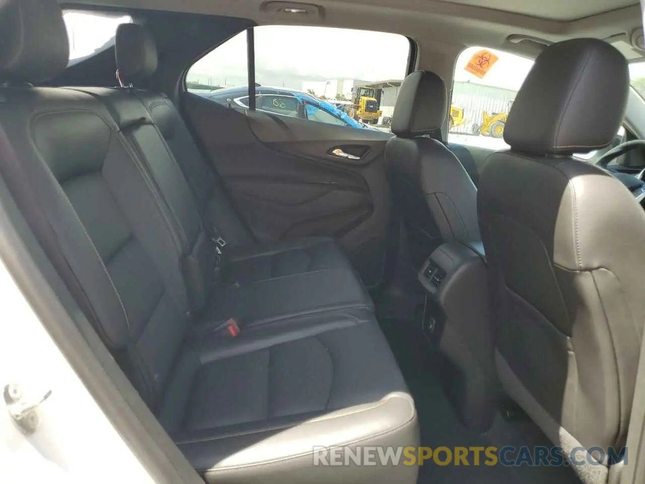 11 fotografías del automóvil dañado 2GNAXKEV2L6282970 CHEVROLET EQUINOX 2020