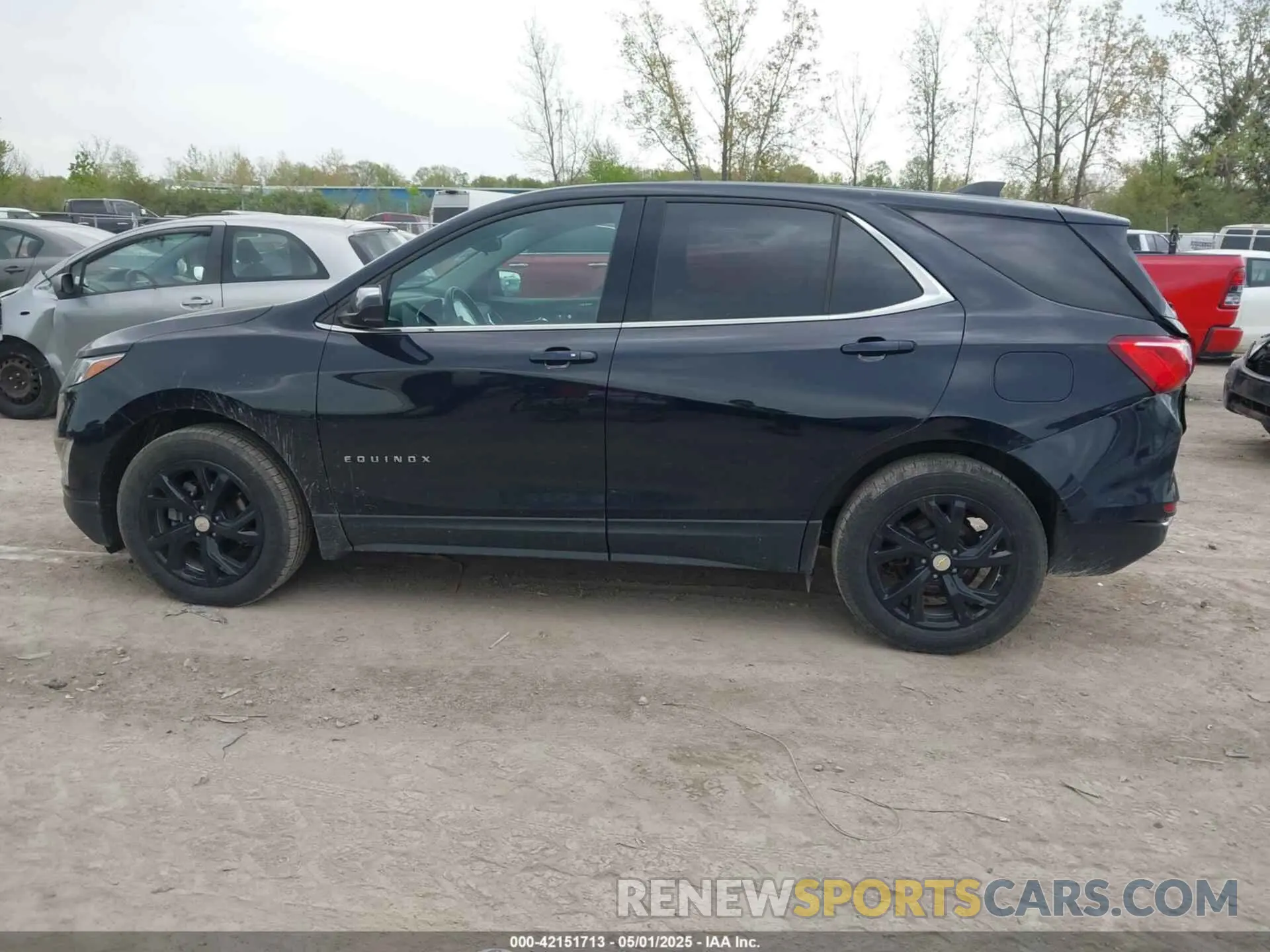 14 fotografías del automóvil dañado 2GNAXKEV3L6100175 CHEVROLET EQUINOX 2020