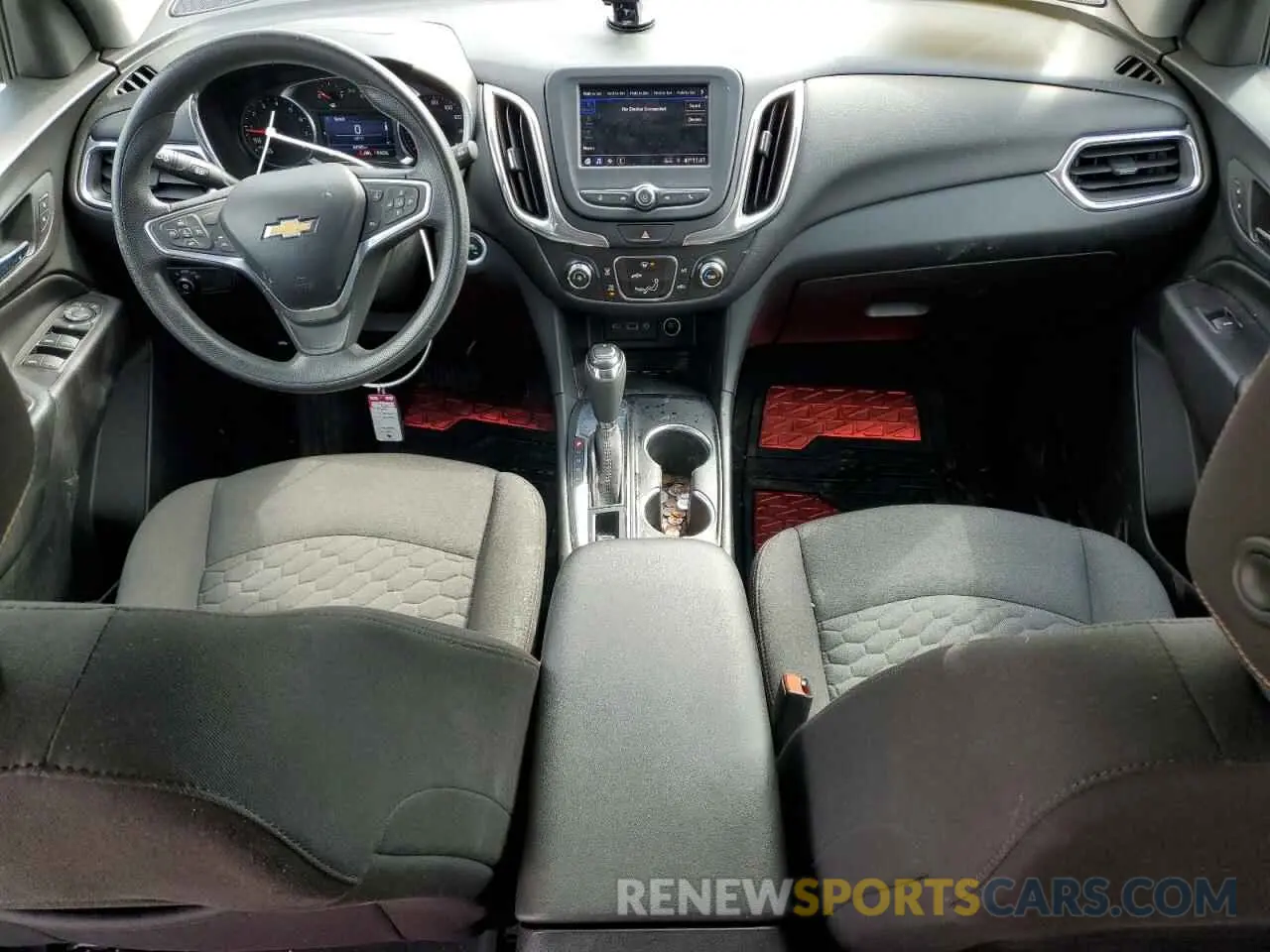 8 fotografías del automóvil dañado 2GNAXKEV3L6140000 CHEVROLET EQUINOX 2020